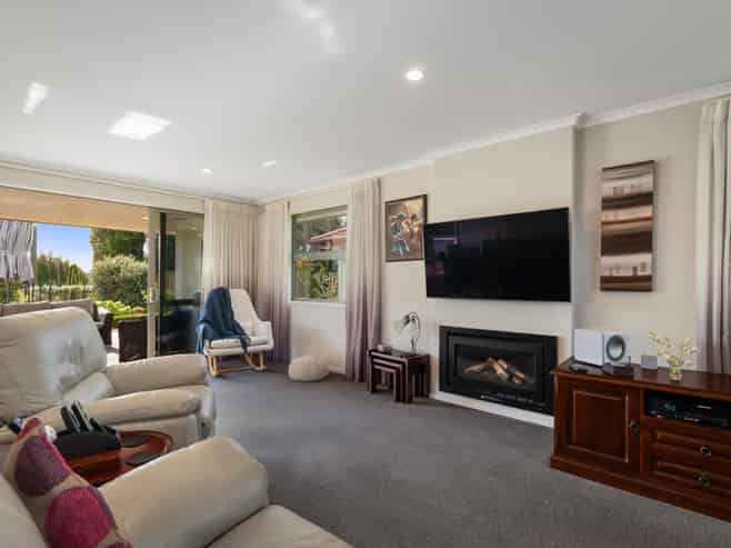 17 Ballantyne Way, Katikati