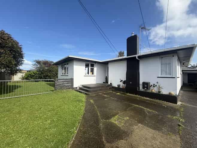105 Wilson Street, Hawera