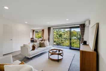 5B Opoia Road, Hamilton East