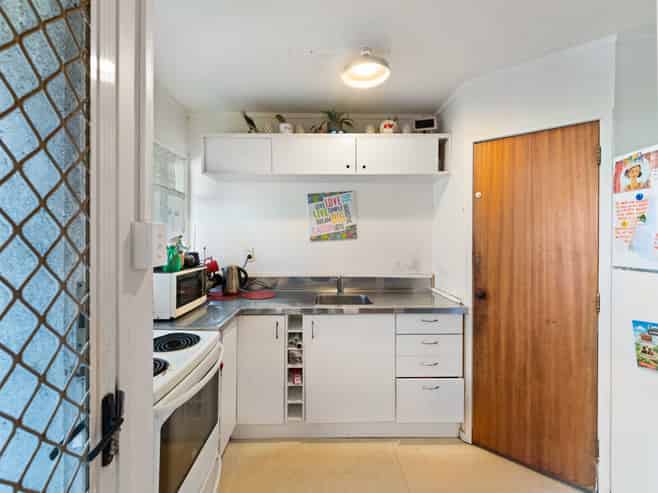 2/509 Weymouth Road, Weymouth