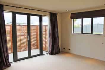 52 Ferry Lane, Cromwell