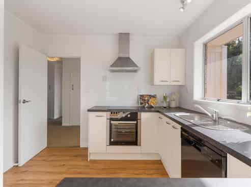 2/13 Gretel Place, Hillcrest