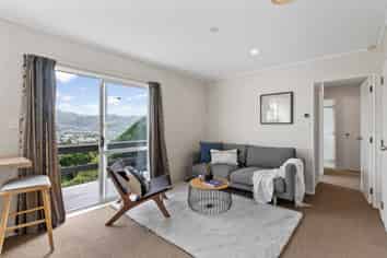 12 Evesham Place, Newlands