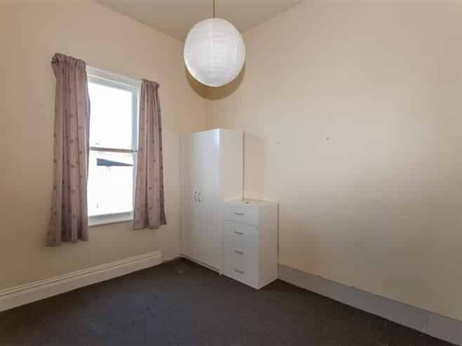1/22 Howick Road, Redwoodtown