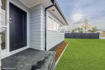 13 Latham Stubbs Crescent, Waipawa