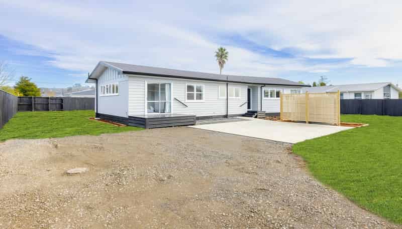 13 Latham Stubbs Crescent, Waipawa