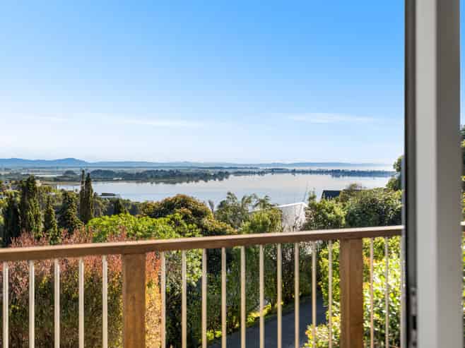 53 Soleares Avenue, Mount Pleasant