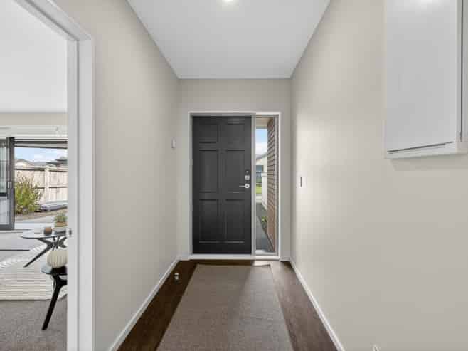 15 St Peters Close, Woolston