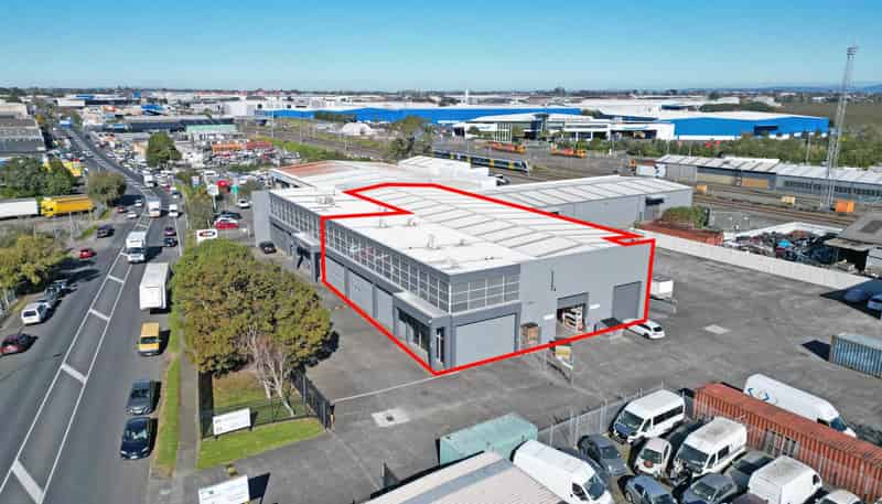 Front/25A Saleyards Road, Otahuhu