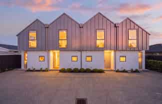 31A & B/33A & B Oxley Avenue, Saint Albans