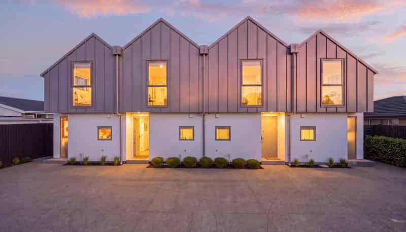 31A & B/33A & B Oxley Avenue, Saint Albans