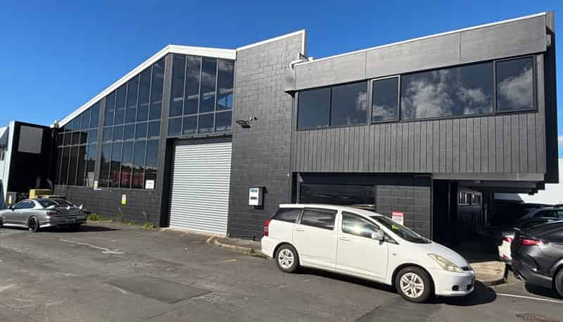 1/188 Target Road, Wairau Valley