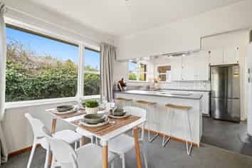 8 Mildred Place, Springfield