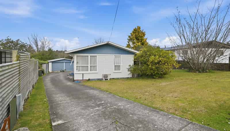 338 Clayton Road, Pukehangi