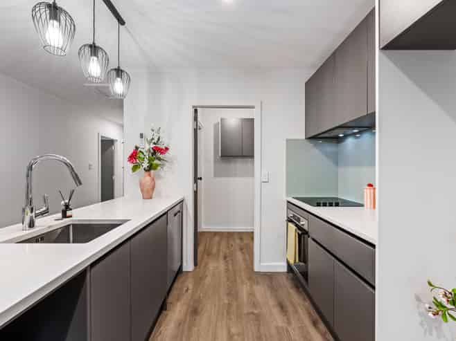 25a Hewlett Road, Massey