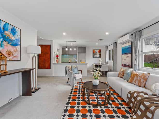 25a Hewlett Road, Massey
