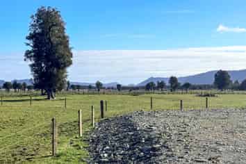288 State Highway 6, Fox Glacier