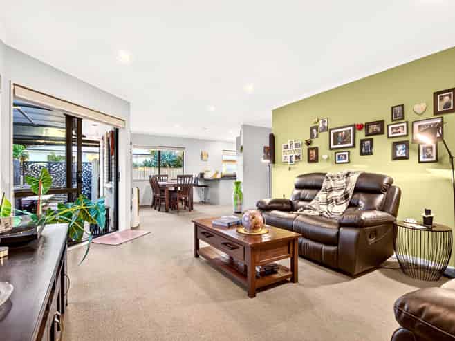 72a Farquhar Road, Glendene