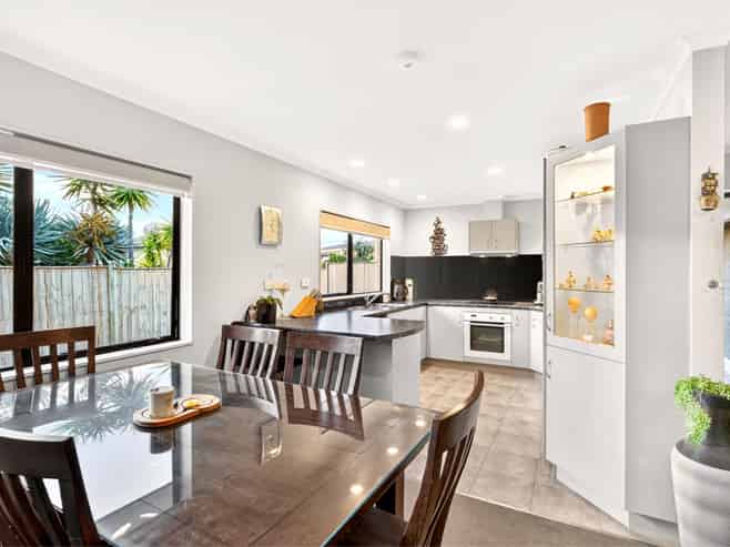 72a Farquhar Road, Glendene