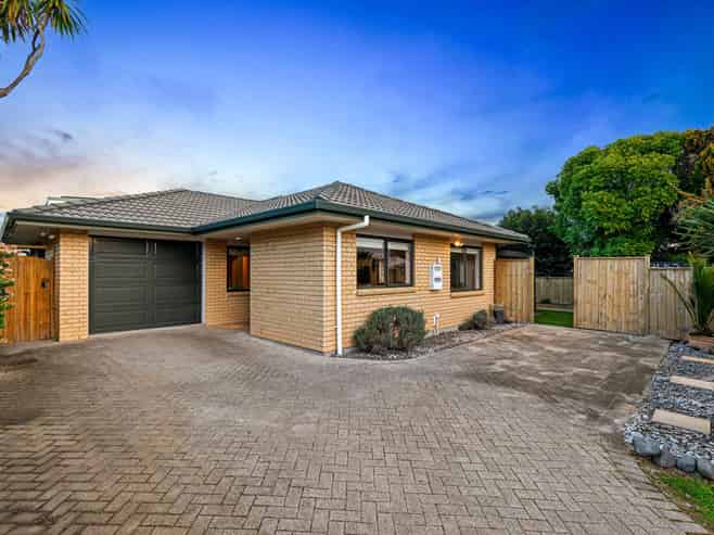 72a Farquhar Road, Glendene