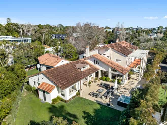 30 Dingle Road, Saint Heliers
