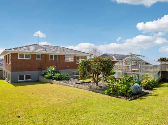 5 Tanoa Place, Glendene