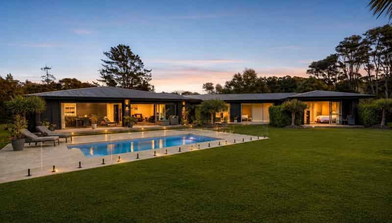 875 Hibiscus Coast Highway, Orewa