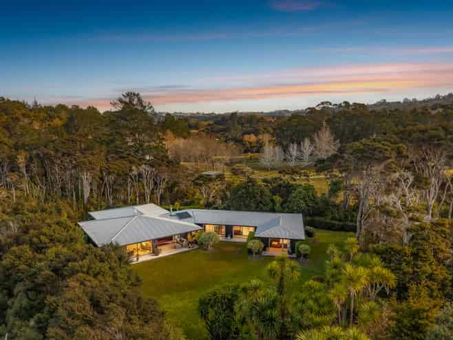 875 Hibiscus Coast Highway, Hatfields Beach