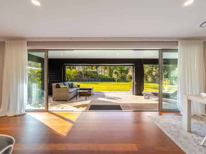 875 Hibiscus Coast Highway, Hatfields Beach