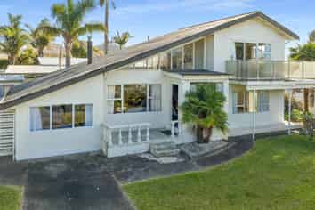 54 Manaia Road, Tairua