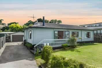 185 Carnoustie Drive, Wattle Downs