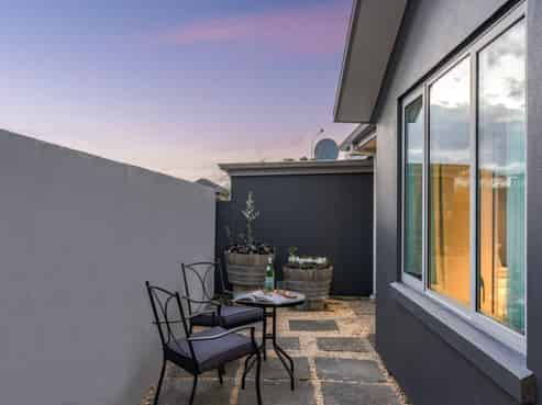 2/9 Marsden Street, Heathcote Valley