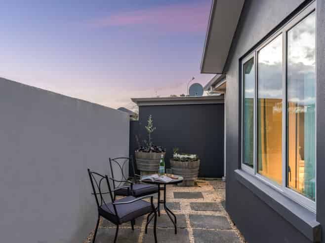 2/9 Marsden Street, Heathcote Valley