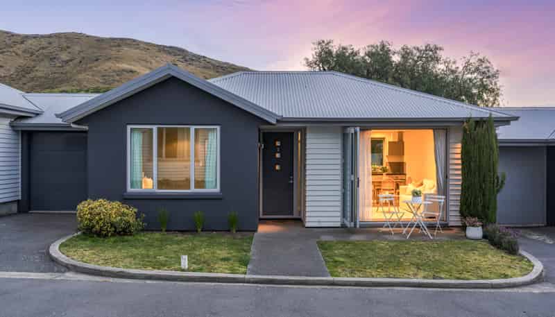2/9 Marsden Street, Heathcote Valley