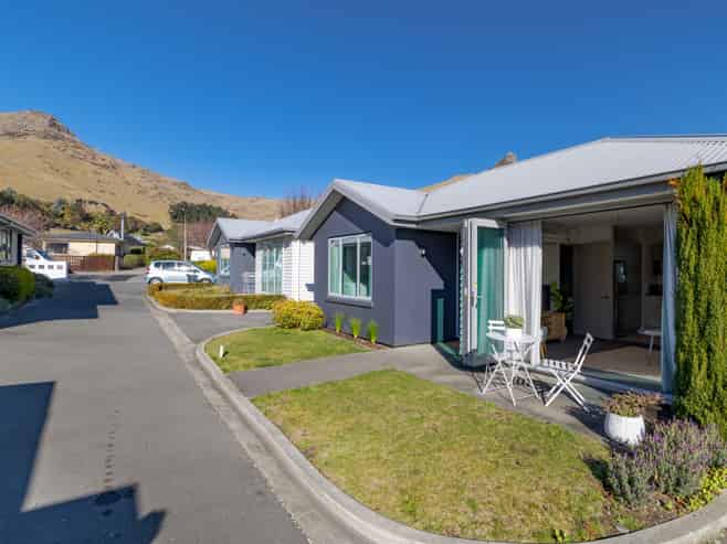 2/9 Marsden Street, Heathcote Valley