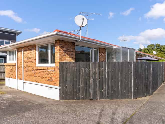 4/53 Rawhiti Road, One Tree Hill