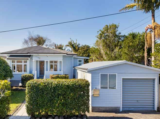 43 Parkdale Road, Mount Albert