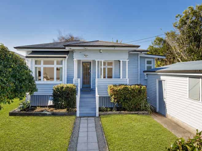43 Parkdale Road, Mount Albert