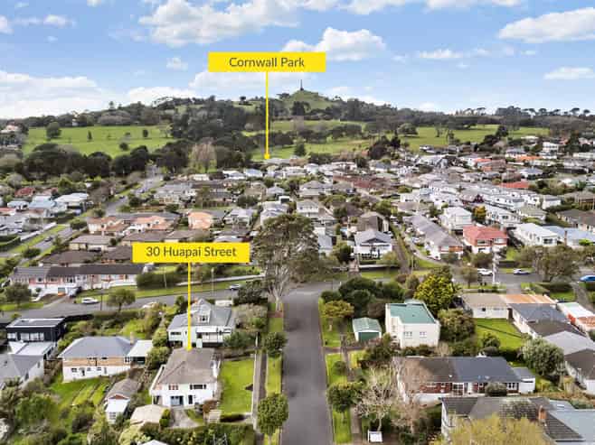 30 Huapai Street, One Tree Hill