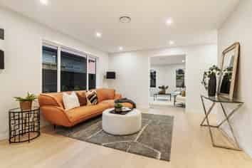 379 Te Taruna Drive, Milldale