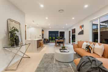379 Te Taruna Drive, Milldale