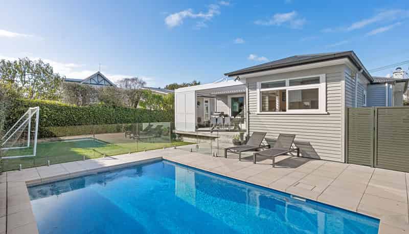 5 Challinor Crescent, Mount Albert