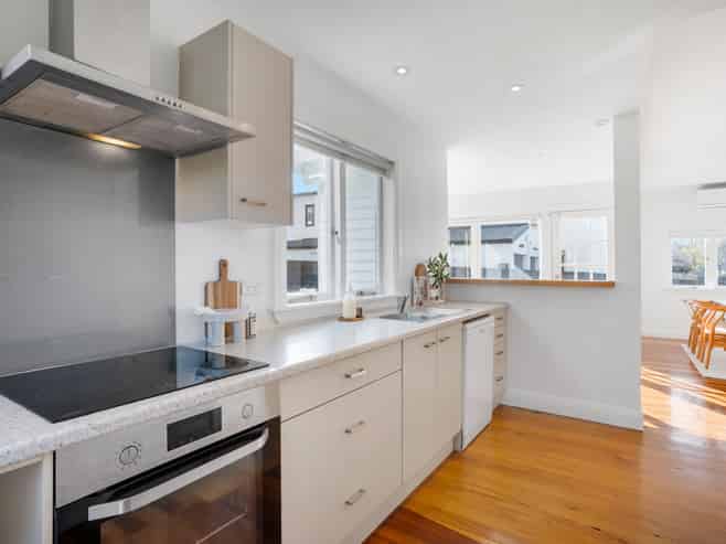 20 Mark Road, Mount Albert