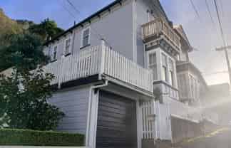 3 Upper Lewisville, Thorndon