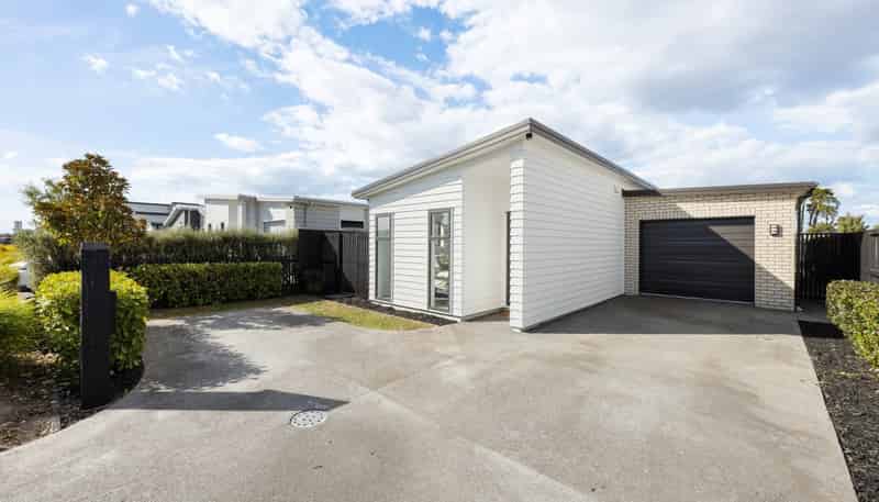 522 Webb Drive, Chartwell