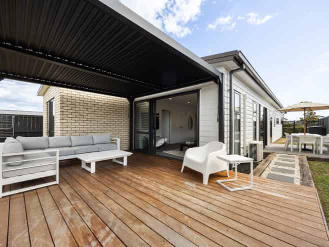 522 Webb Drive, Chartwell