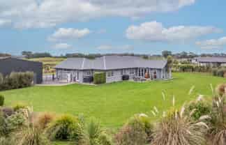 67 Watt Road, Otatara