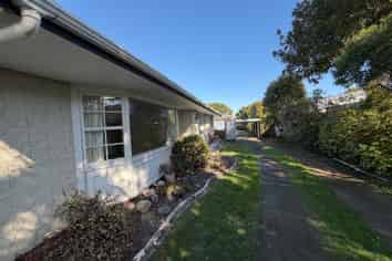 318 Te Moana Road, Waikanae