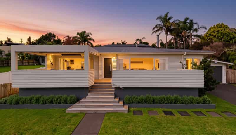 6 Manuwai Road, Torbay