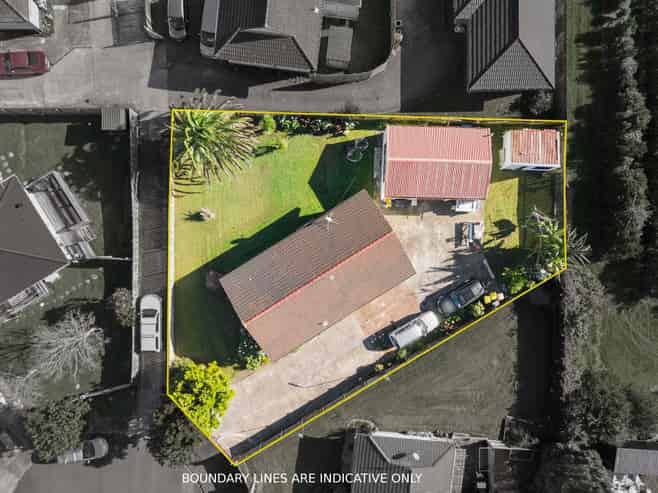 25 Silverstone Place, Henderson